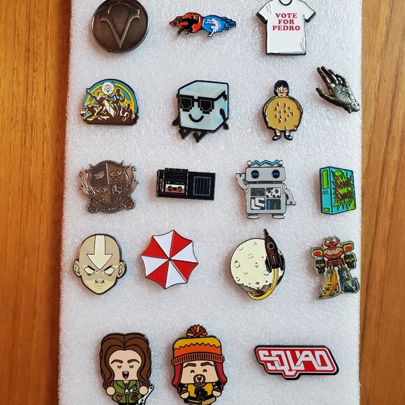 Large Collection of Collectible Pins - Picture 1 of 6